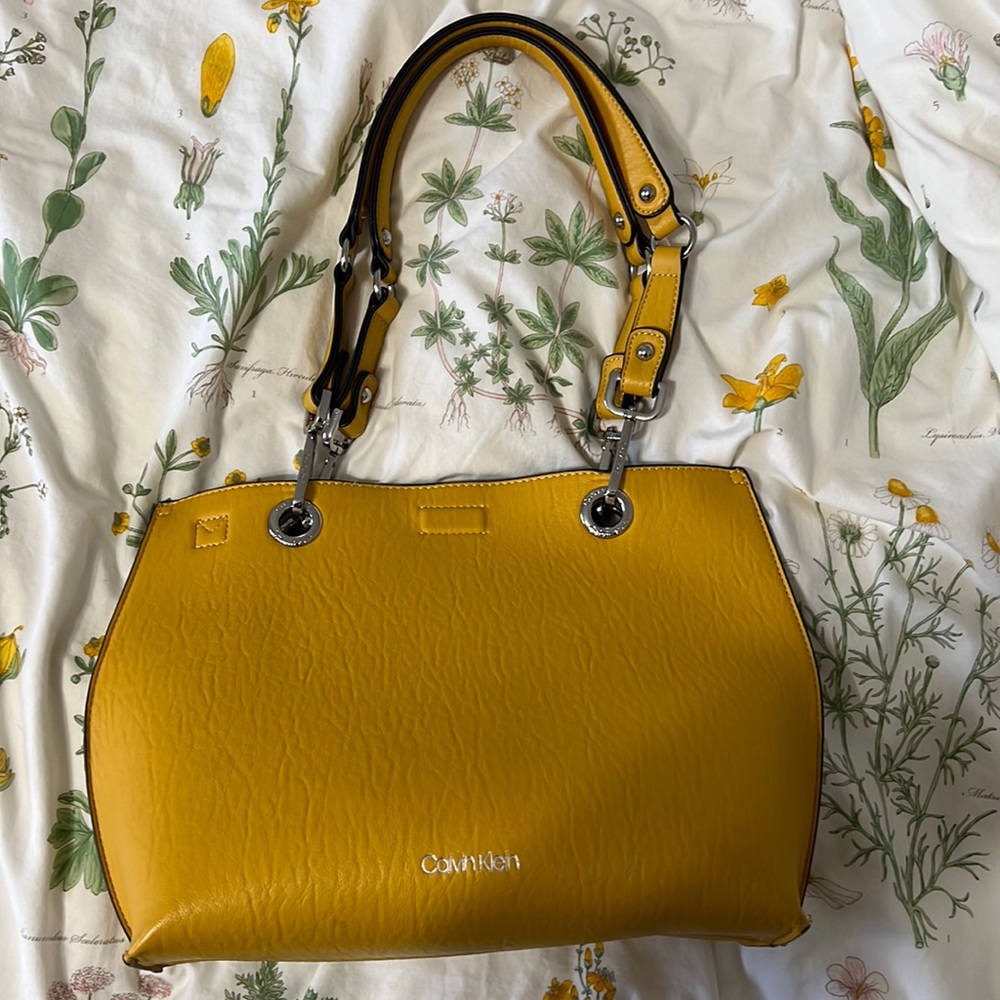 Calvin Klein yellow mustard purse